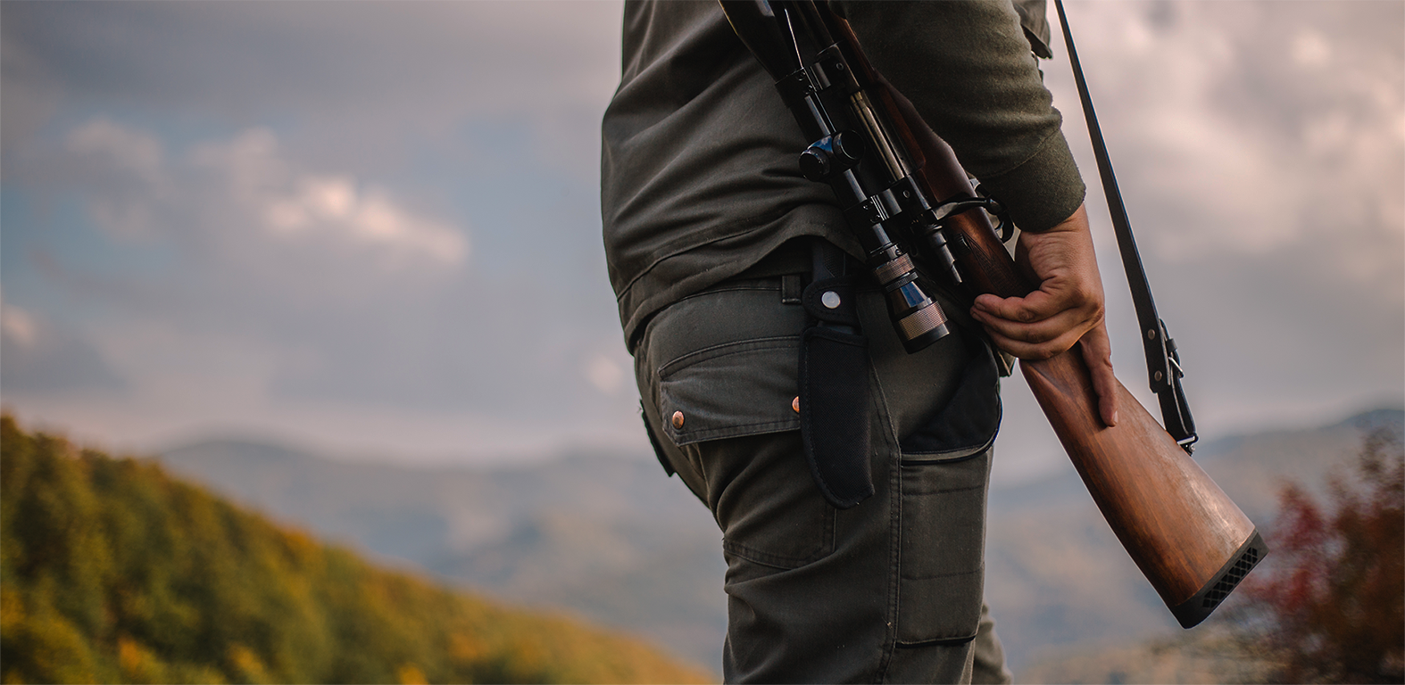 Hunter with hunting dog during a hunt